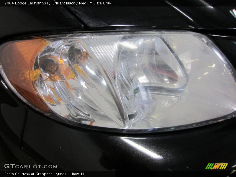 Brilliant Black / Medium Slate Gray 2004 Dodge Caravan SXT