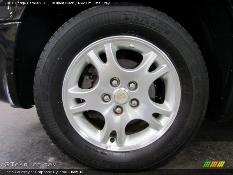 Brilliant Black / Medium Slate Gray 2004 Dodge Caravan SXT