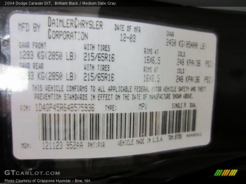 Brilliant Black / Medium Slate Gray 2004 Dodge Caravan SXT