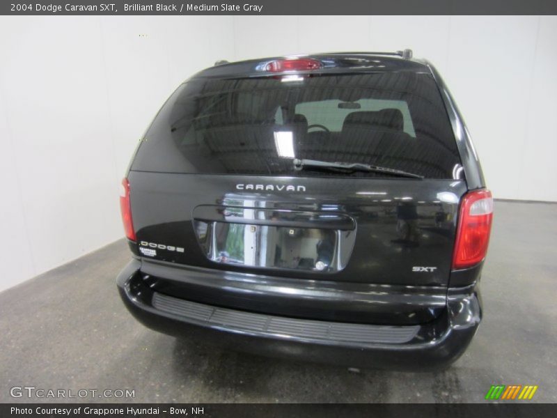Brilliant Black / Medium Slate Gray 2004 Dodge Caravan SXT