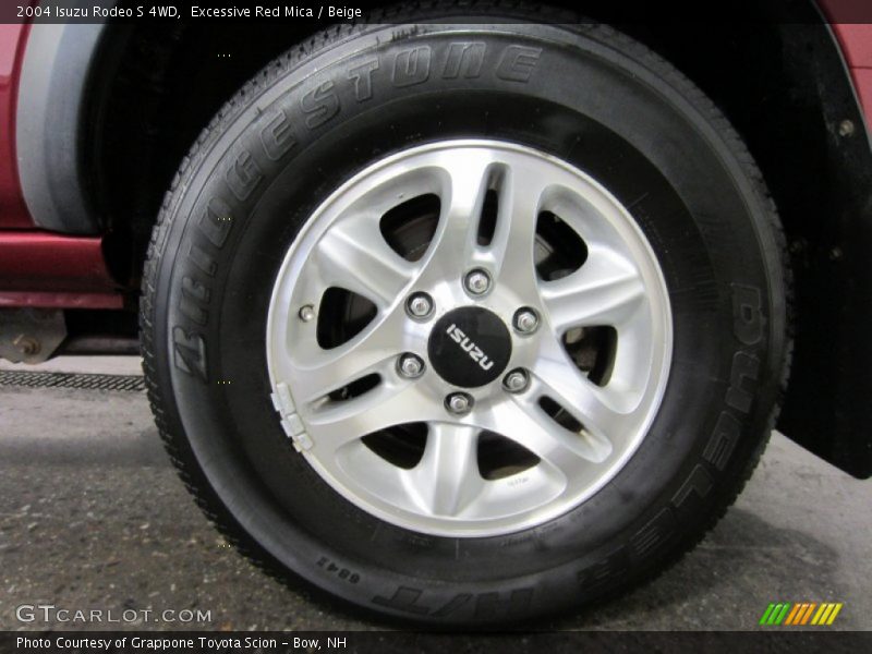  2004 Rodeo S 4WD Wheel