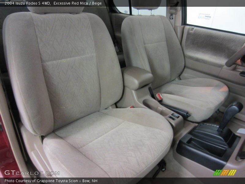  2004 Rodeo S 4WD Beige Interior