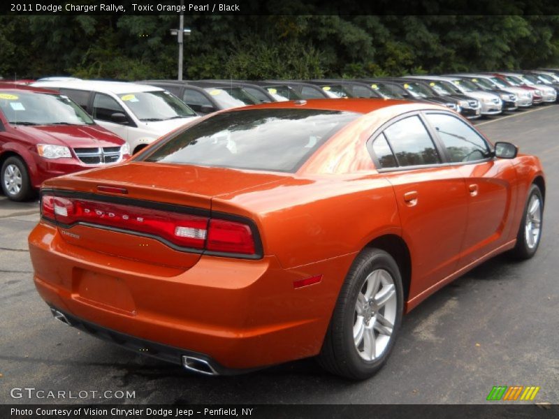 Toxic Orange Pearl / Black 2011 Dodge Charger Rallye
