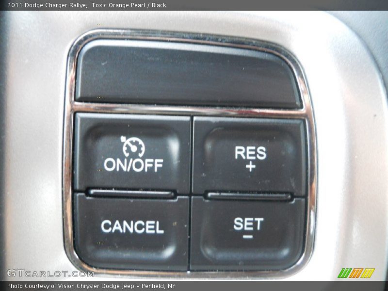 Toxic Orange Pearl / Black 2011 Dodge Charger Rallye