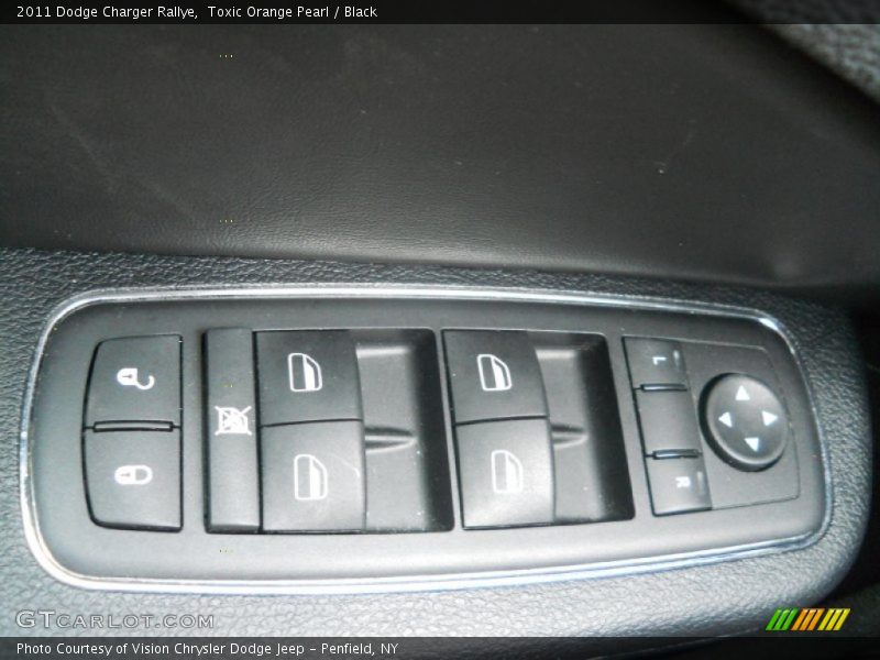 Toxic Orange Pearl / Black 2011 Dodge Charger Rallye