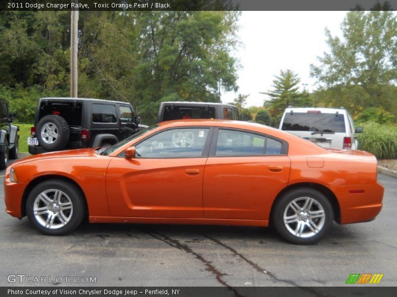 Toxic Orange Pearl / Black 2011 Dodge Charger Rallye