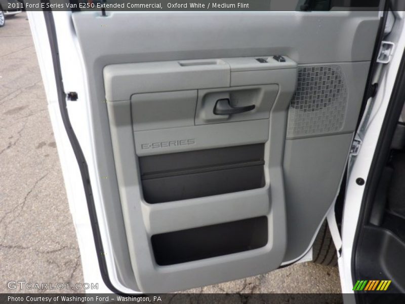Oxford White / Medium Flint 2011 Ford E Series Van E250 Extended Commercial