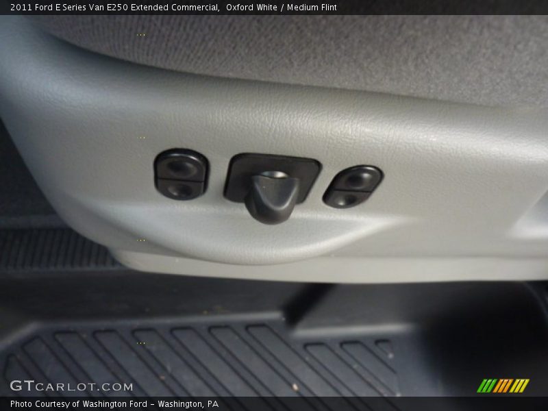 Oxford White / Medium Flint 2011 Ford E Series Van E250 Extended Commercial