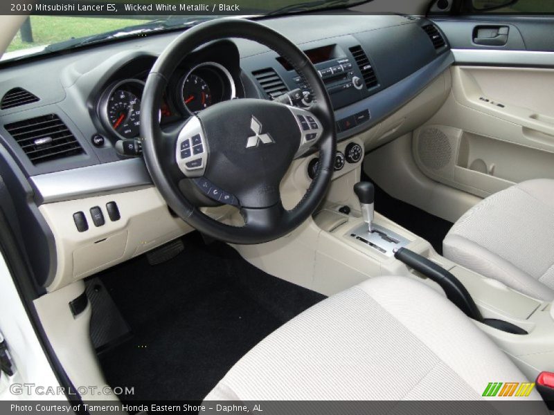 Wicked White Metallic / Black 2010 Mitsubishi Lancer ES