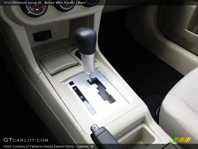 Wicked White Metallic / Black 2010 Mitsubishi Lancer ES