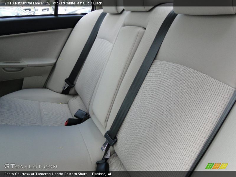 Wicked White Metallic / Black 2010 Mitsubishi Lancer ES