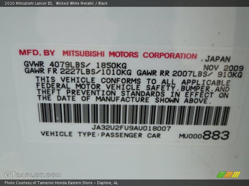 Wicked White Metallic / Black 2010 Mitsubishi Lancer ES