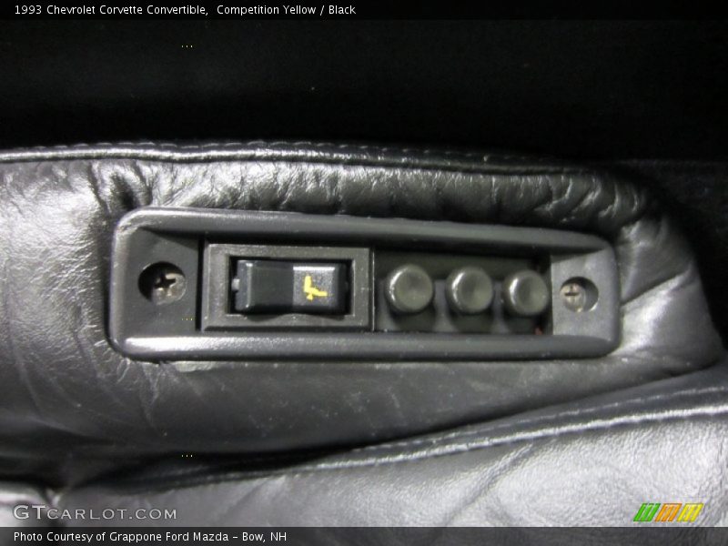 Controls of 1993 Corvette Convertible