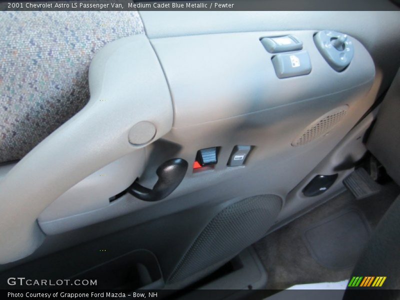 Medium Cadet Blue Metallic / Pewter 2001 Chevrolet Astro LS Passenger Van