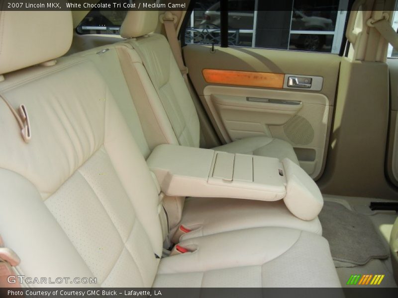 White Chocolate Tri Coat / Medium Camel 2007 Lincoln MKX