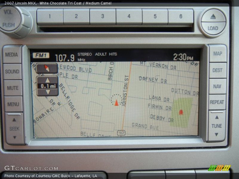 White Chocolate Tri Coat / Medium Camel 2007 Lincoln MKX
