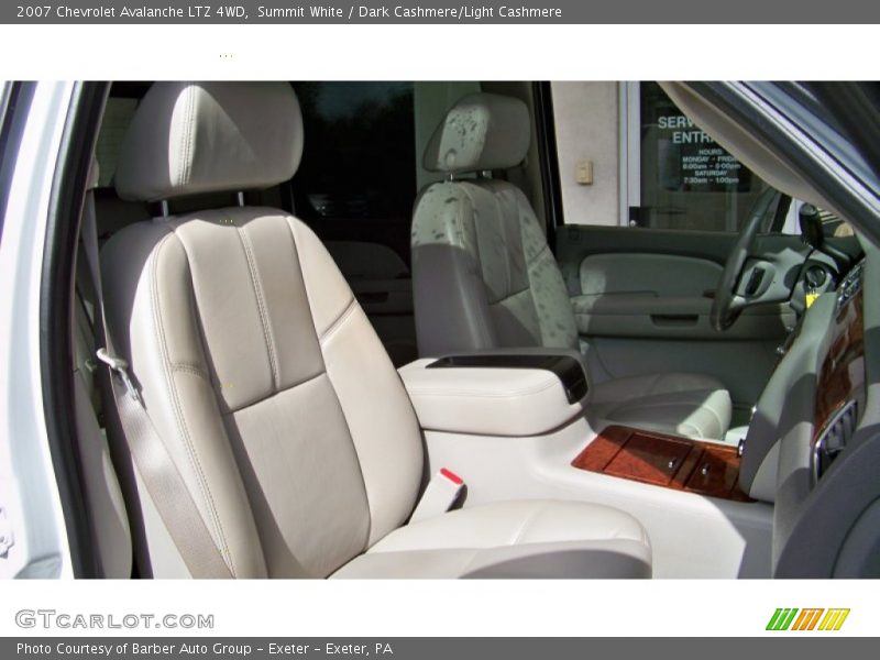 Summit White / Dark Cashmere/Light Cashmere 2007 Chevrolet Avalanche LTZ 4WD
