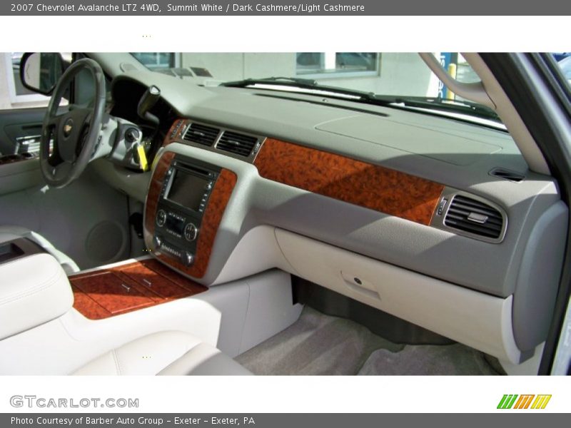 Summit White / Dark Cashmere/Light Cashmere 2007 Chevrolet Avalanche LTZ 4WD