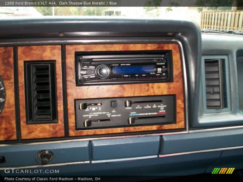 Controls of 1988 Bronco II XLT 4x4