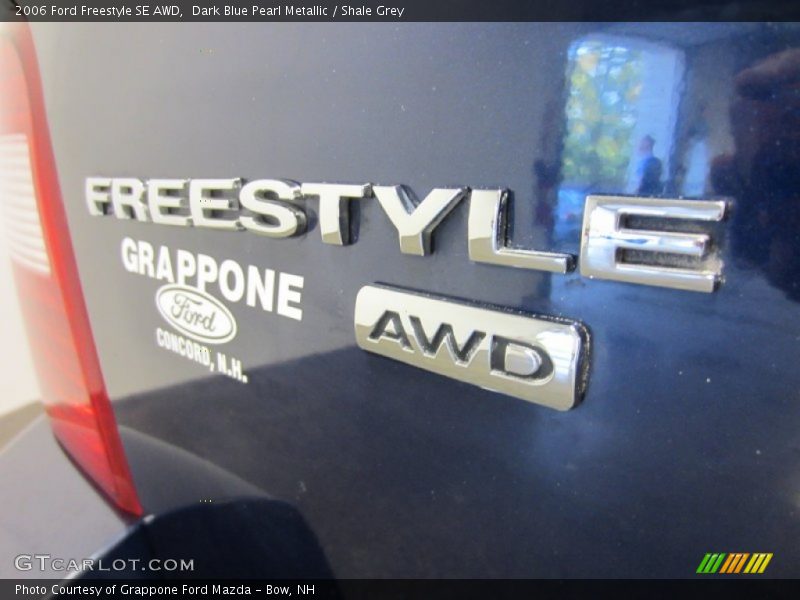 Dark Blue Pearl Metallic / Shale Grey 2006 Ford Freestyle SE AWD