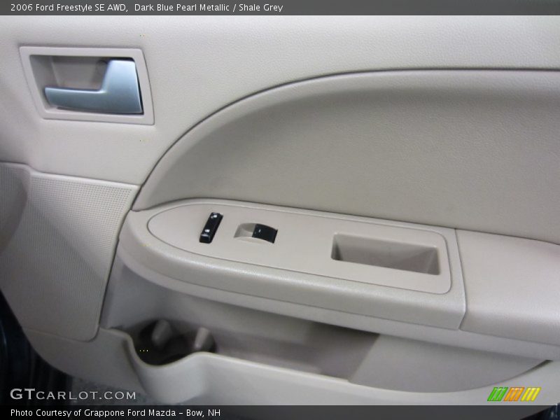 Dark Blue Pearl Metallic / Shale Grey 2006 Ford Freestyle SE AWD