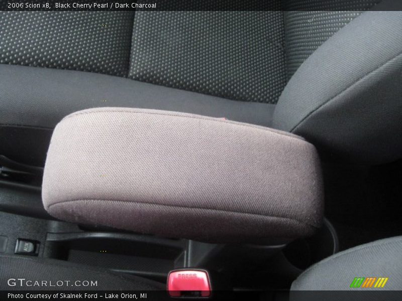 Black Cherry Pearl / Dark Charcoal 2006 Scion xB