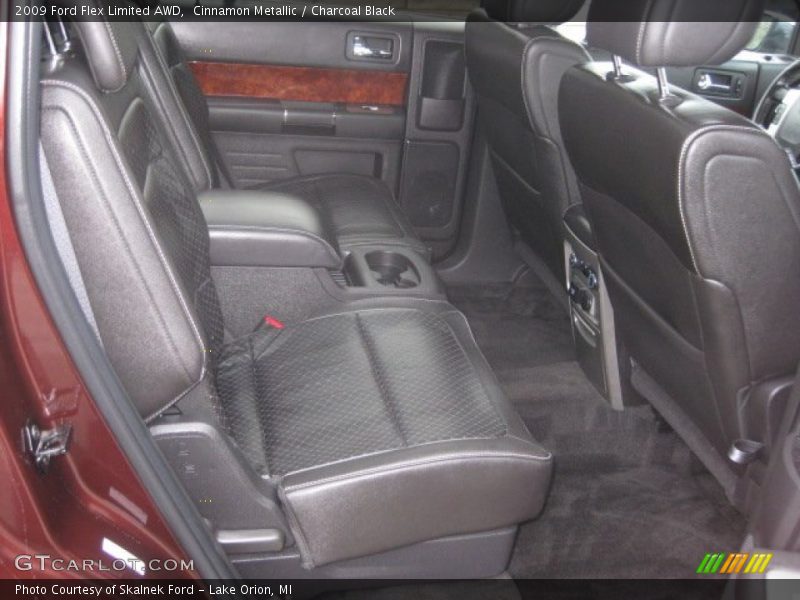 Cinnamon Metallic / Charcoal Black 2009 Ford Flex Limited AWD