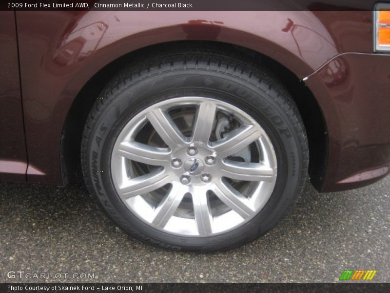 Cinnamon Metallic / Charcoal Black 2009 Ford Flex Limited AWD