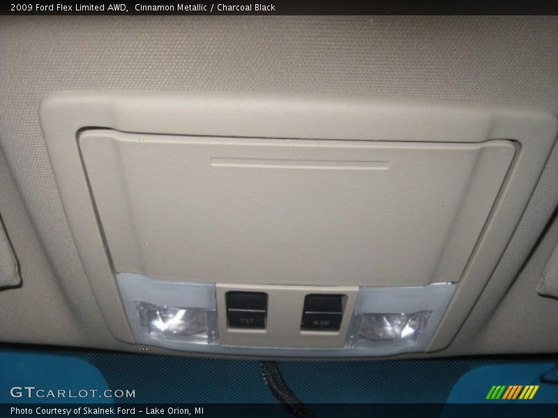 Cinnamon Metallic / Charcoal Black 2009 Ford Flex Limited AWD