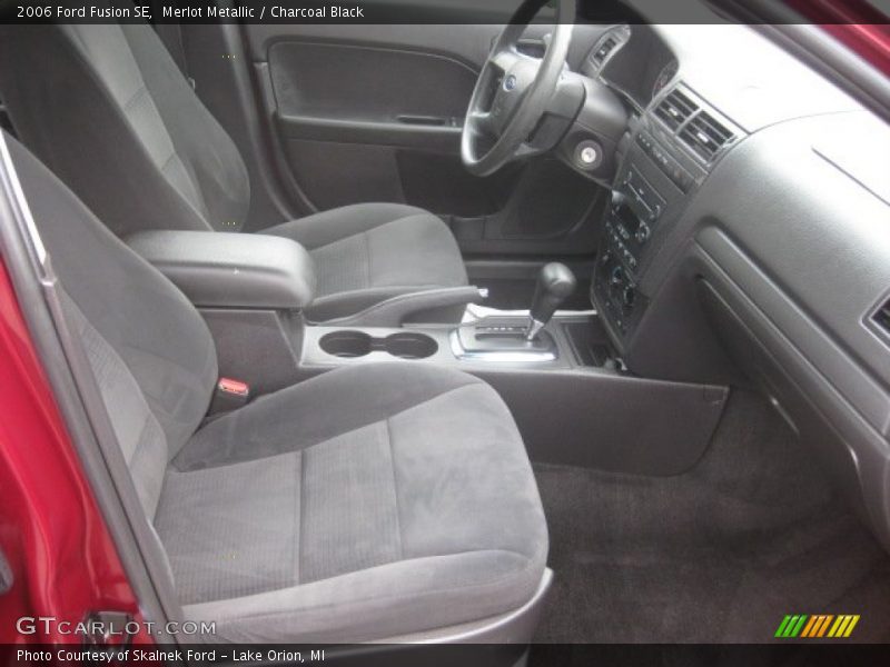 Merlot Metallic / Charcoal Black 2006 Ford Fusion SE