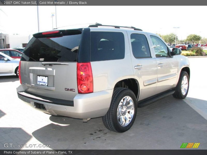 Gold Mist Metallic / Ebony Black 2007 GMC Yukon SLE