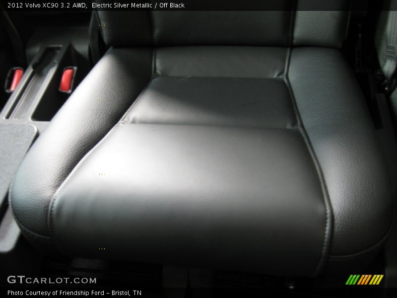 Electric Silver Metallic / Off Black 2012 Volvo XC90 3.2 AWD
