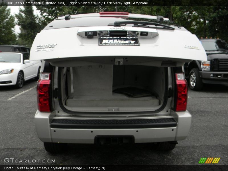 Bright Silver Metallic / Dark Slate/Light Graystone 2008 Jeep Commander Limited 4x4