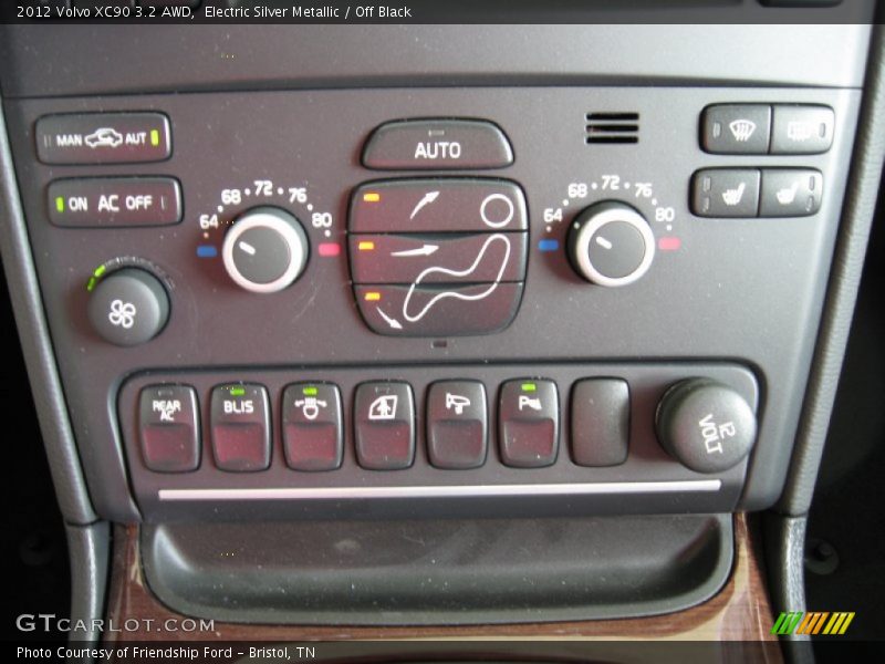 Controls of 2012 XC90 3.2 AWD