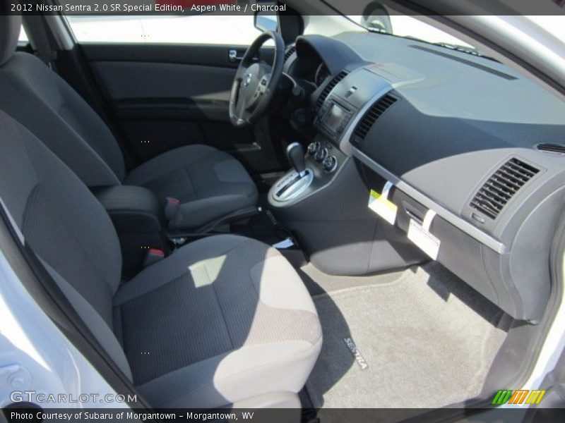 Aspen White / Charcoal 2012 Nissan Sentra 2.0 SR Special Edition