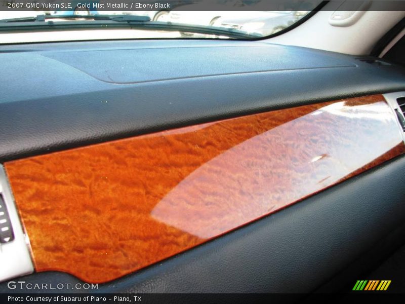 Gold Mist Metallic / Ebony Black 2007 GMC Yukon SLE