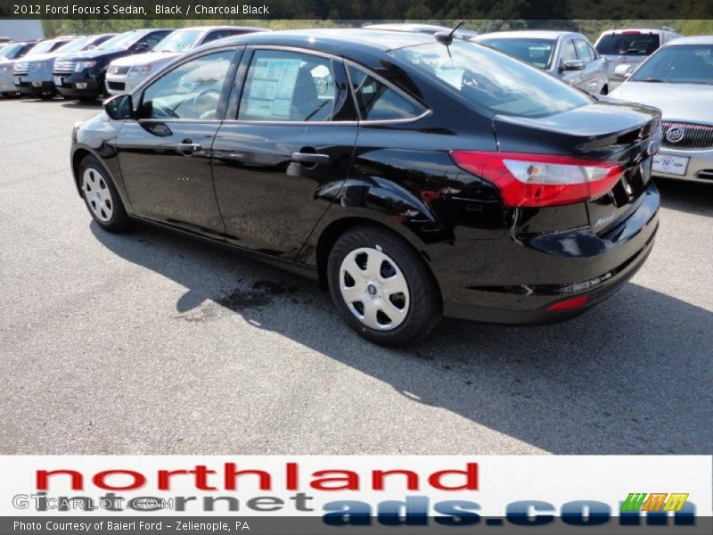 Black / Charcoal Black 2012 Ford Focus S Sedan