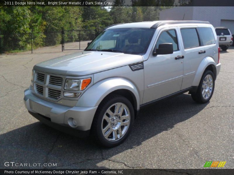 Bright Silver Metallic / Dark Slate Gray 2011 Dodge Nitro Heat