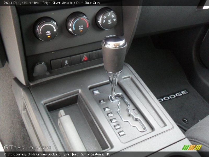Bright Silver Metallic / Dark Slate Gray 2011 Dodge Nitro Heat