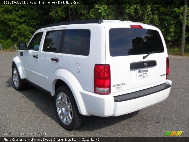 Bright White / Dark Slate Gray 2011 Dodge Nitro Heat