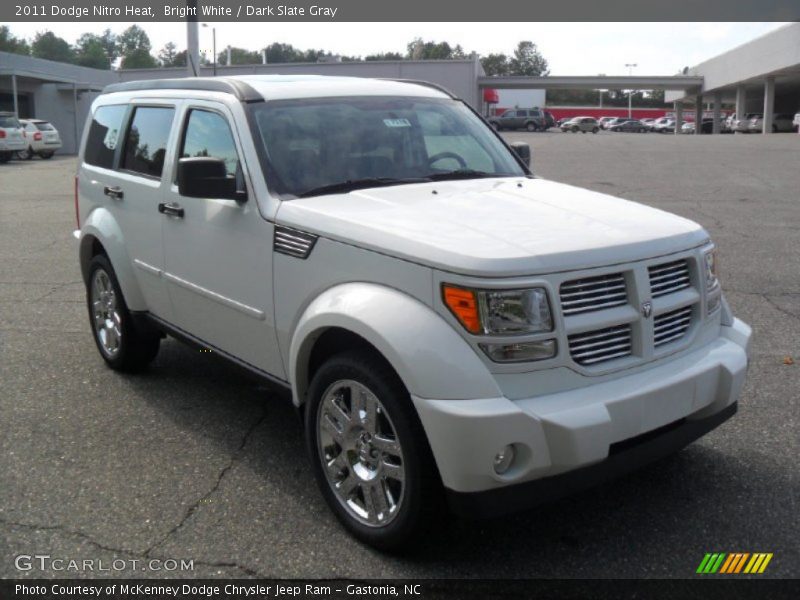 Bright White / Dark Slate Gray 2011 Dodge Nitro Heat