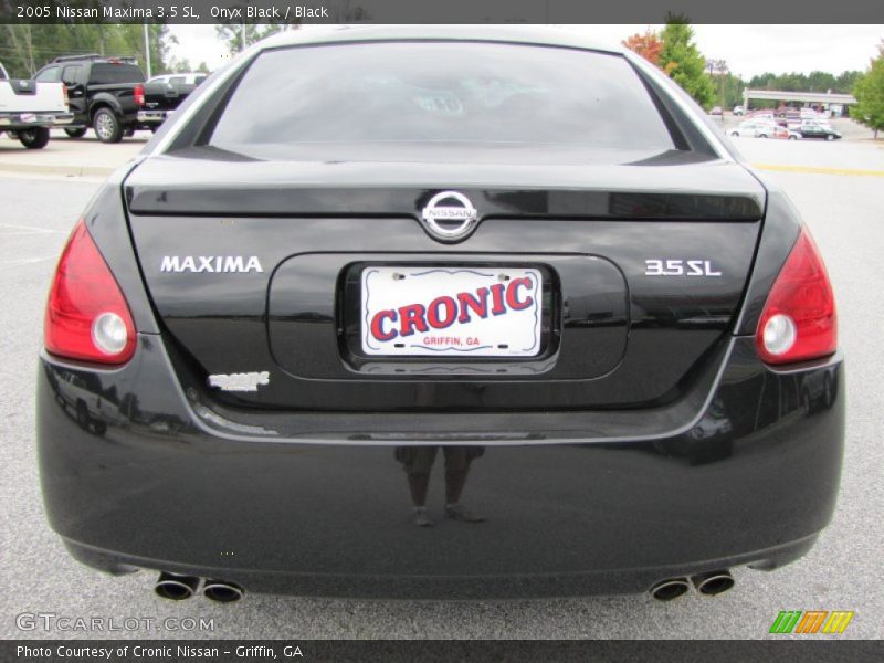 Onyx Black / Black 2005 Nissan Maxima 3.5 SL
