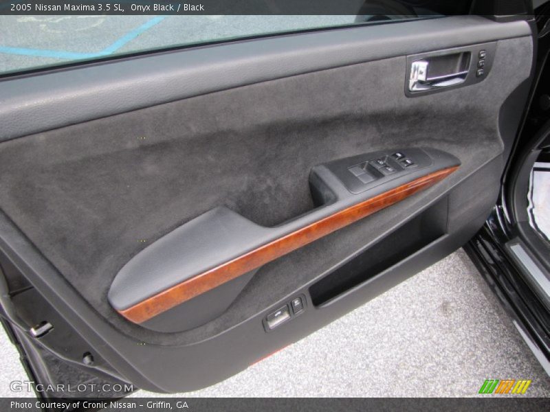 Onyx Black / Black 2005 Nissan Maxima 3.5 SL