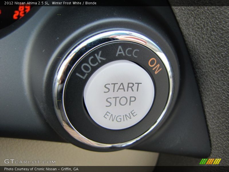 Winter Frost White / Blonde 2012 Nissan Altima 2.5 SL