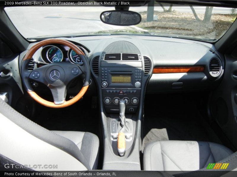 Obsidian Black Metallic / Black 2009 Mercedes-Benz SLK 300 Roadster