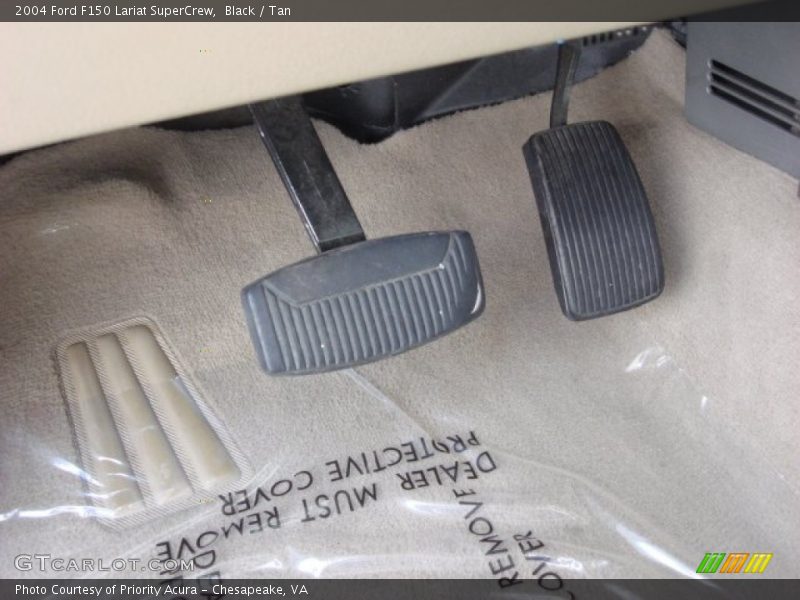 Black / Tan 2004 Ford F150 Lariat SuperCrew