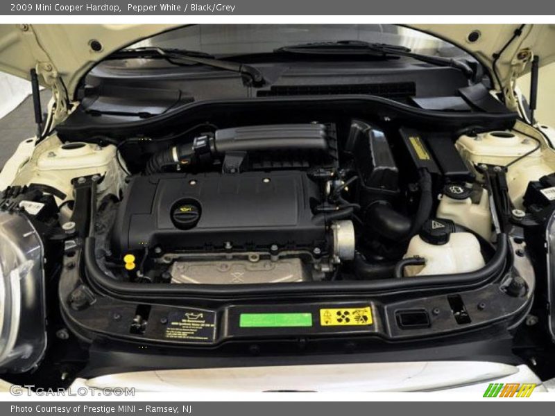 Pepper White / Black/Grey 2009 Mini Cooper Hardtop