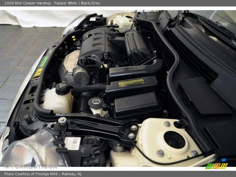 Pepper White / Black/Grey 2009 Mini Cooper Hardtop