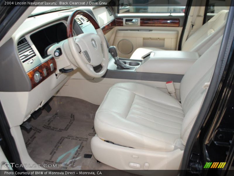 Black Clearcoat / Dove Grey 2004 Lincoln Navigator Luxury