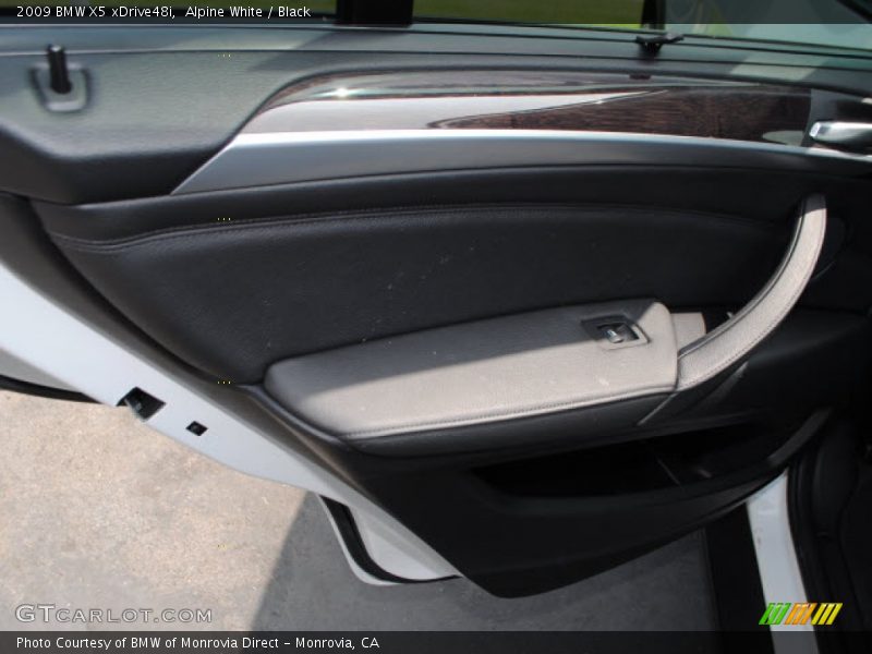 Alpine White / Black 2009 BMW X5 xDrive48i